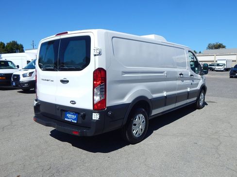 Used 2018 Ford Transit 250 148 Low Roof RWD image 7