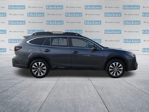 Used 2023 Subaru Outback Limited image 4