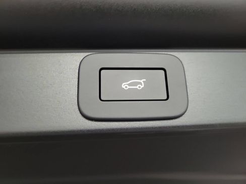 New 2026 Land Rover Range Rover SE AWD/4WD image 31