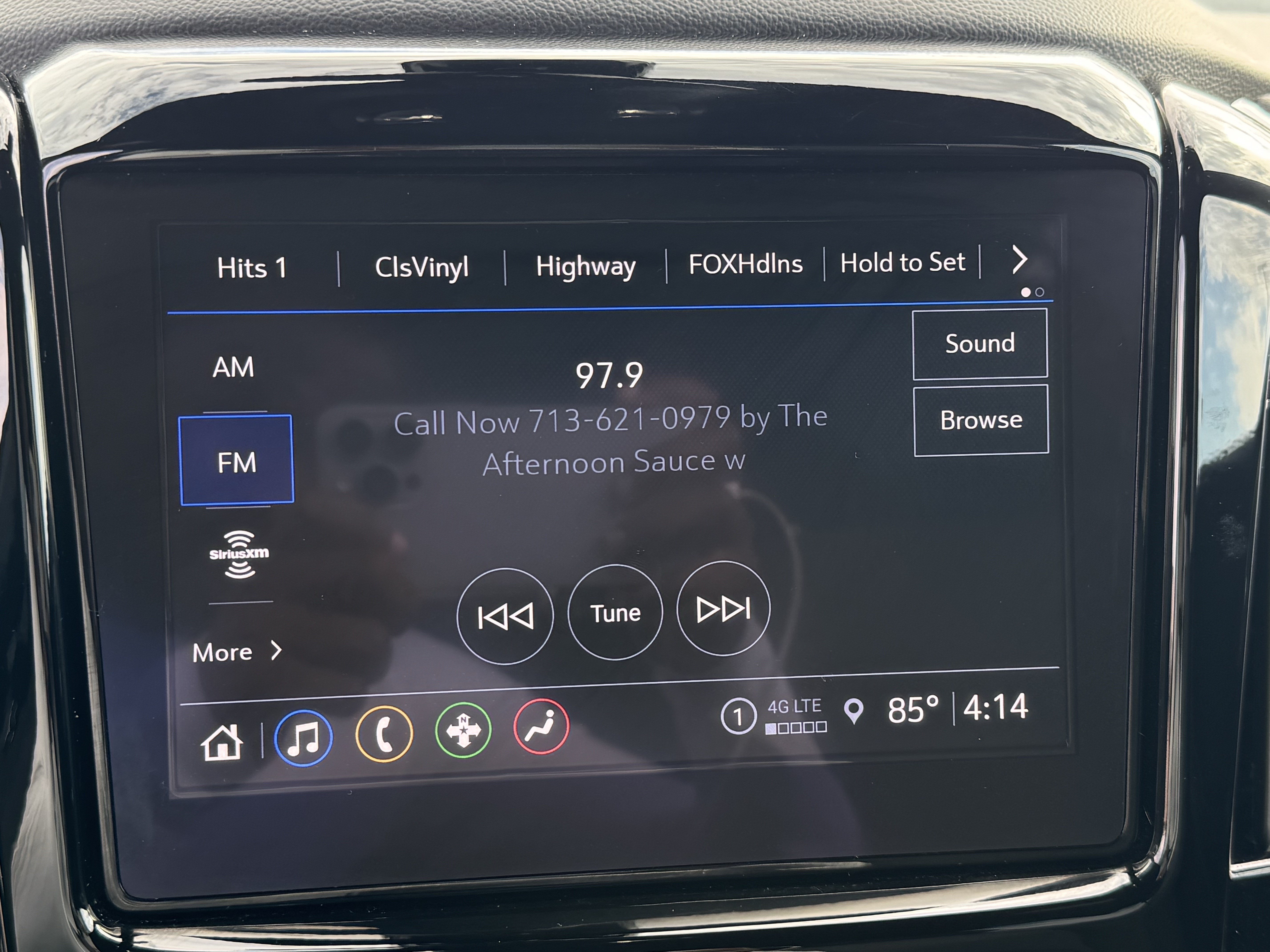 Used 2023 Chevrolet Traverse LT FWD image 26