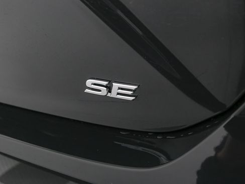 New 2026 Toyota Camry SE image 11