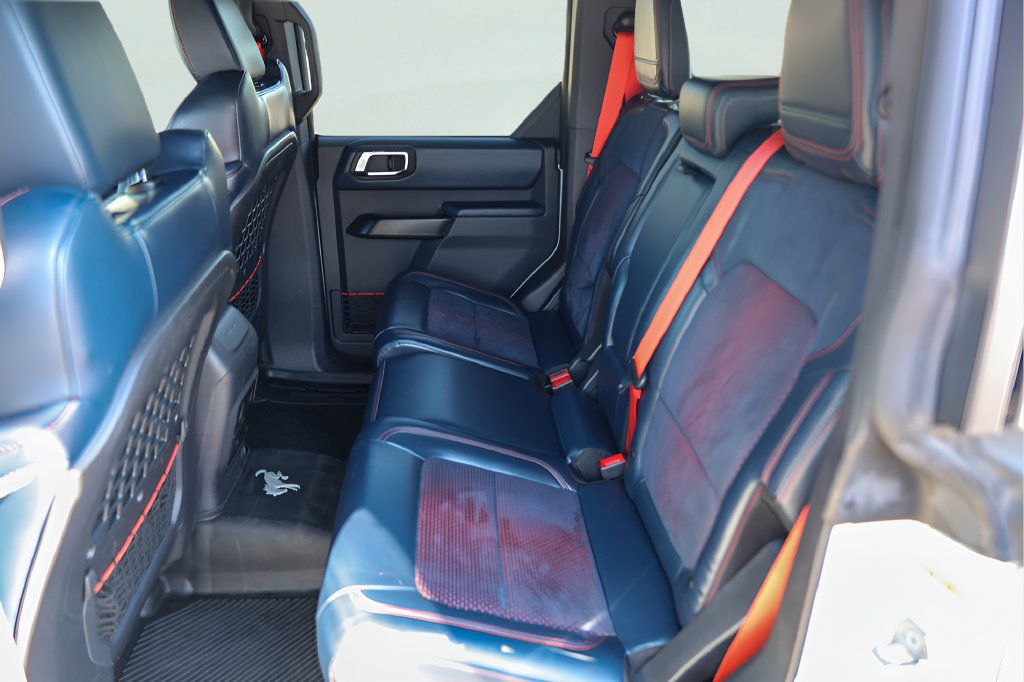 Used 2022 Ford Bronco Raptor AWD/4WD image 25