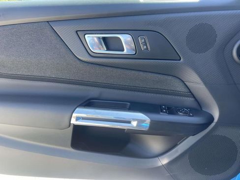 New 2025 Ford Mustang Coupe image 19