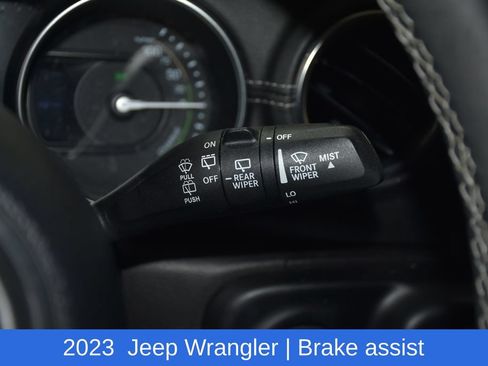 Used 2023 Jeep Wrangler Unlimited Sahara w/ Cold Weather Group AWD/4WD image 14