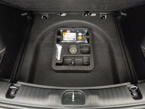 New 2026 Jeep Compass Latitude AWD/4WD image 20