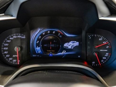 Used 2016 Chevrolet Corvette Z06 w/ 3LZ Preferred Equipment Group RWD image 22
