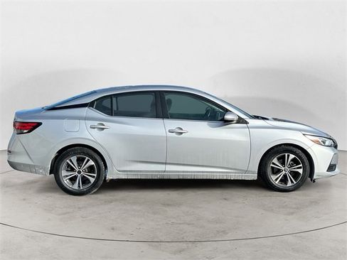 Used 2022 Nissan Sentra SV image 6