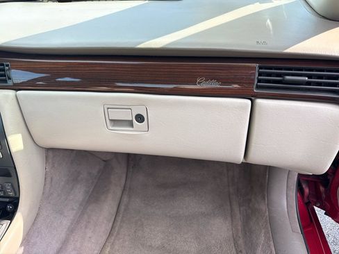 Used 1998 Cadillac Eldorado FWD image 15