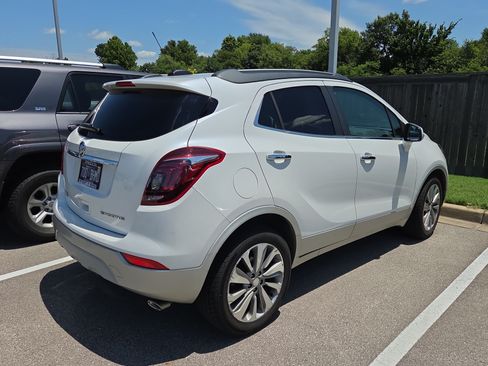 Used 2019 Buick Encore Preferred FWD image 7
