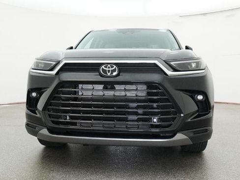 New 2026 Toyota Grand Highlander AWD image 31