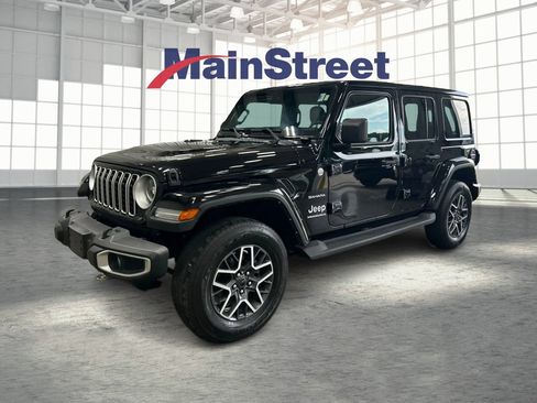 Used 2024 Jeep Wrangler Unlimited Sahara AWD/4WD image 1