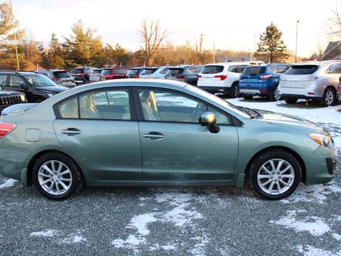 Used 2014 Subaru Impreza 2.0i Premium w/ All-Weather Package w/CVT image 6