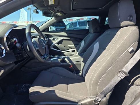 Used 2022 Chevrolet Camaro SS RWD image 16