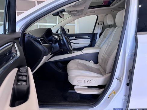 Certified 2023 Buick Enclave Essence w/ Experience Buick Package AWD/4WD image 8
