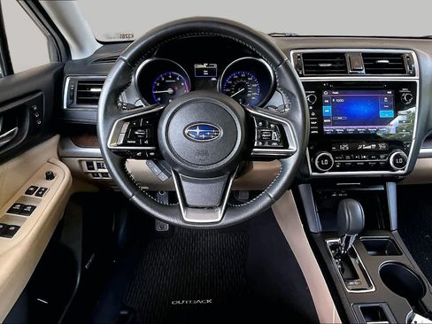 Used 2019 Subaru Outback 2.5i Limited w/ Popular Package #2 AWD/4WD image 6
