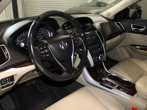 Used 2020 Acura TLX FWD image 24