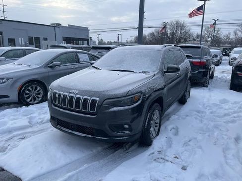 Used 2021 Jeep Cherokee Latitude Lux w/ Sun & Sound Group image 1
