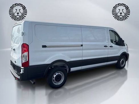 New 2025 Ford Transit 250 Low Roof RWD image 6