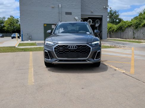 Certified 2023 Audi Q5 2.0T Premium Plus w/ Premium Plus Package AWD/4WD image 3