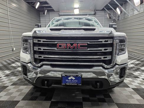 Used 2022 GMC Sierra 2500 SLE AWD/4WD image 3