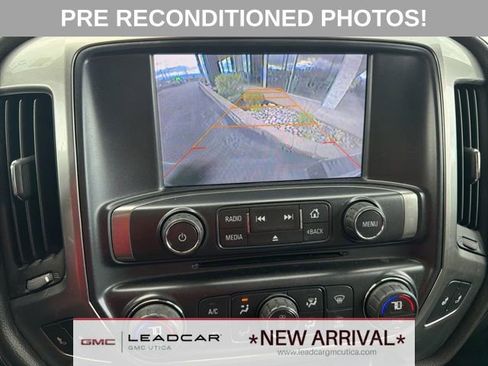 Used 2015 Chevrolet Silverado 1500 LTZ AWD/4WD image 19