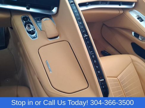 Used 2025 Chevrolet Corvette Stingray Premium Cpe w/ Z51 Performance Package RWD image 17