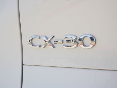 Used 2021 MAZDA CX-30 FWD 2.5 S w/ Select Package image 9