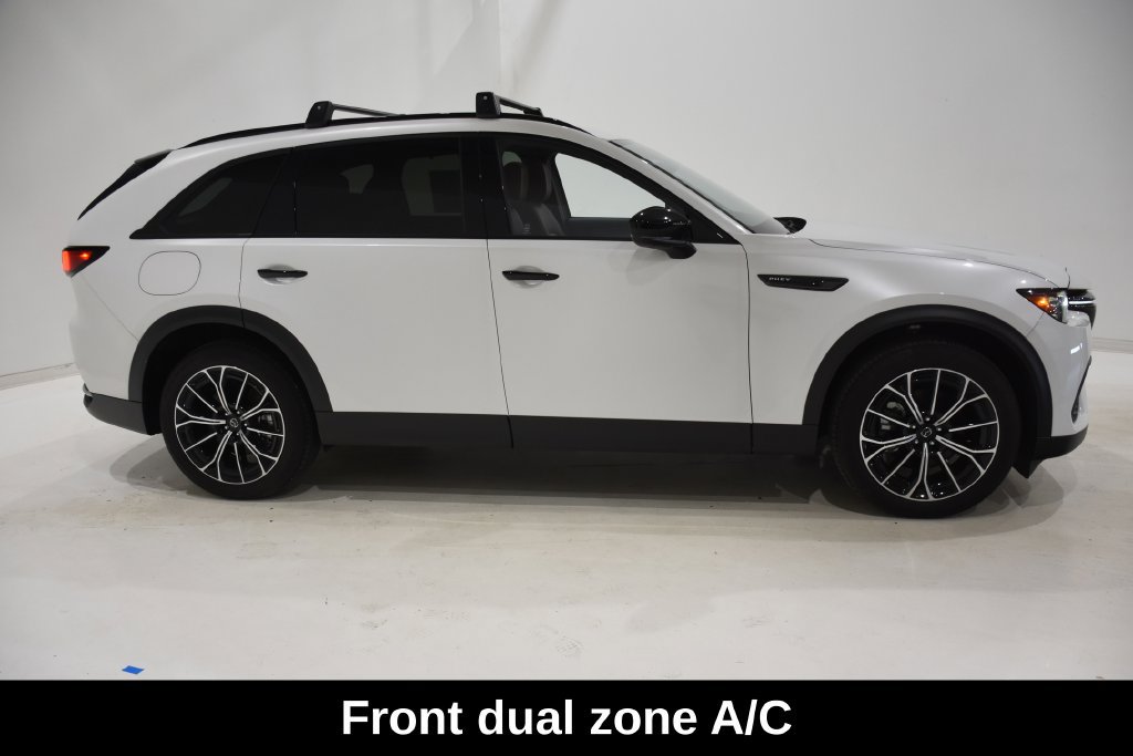 Used 2025 MAZDA CX-70 Plug-In Hybrid w/ Premium Plus AWD/4WD image 3