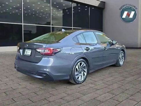 Used 2023 Subaru Legacy Limited image 5