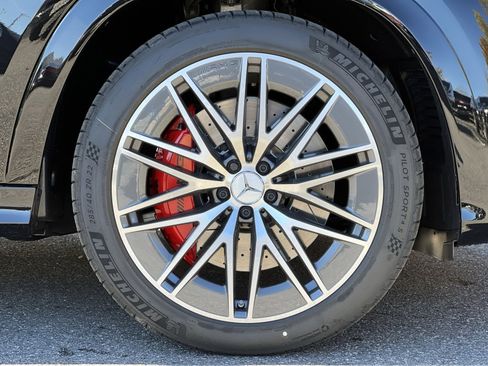 New 2026 Mercedes-Benz GLE 63 AMG S image 10