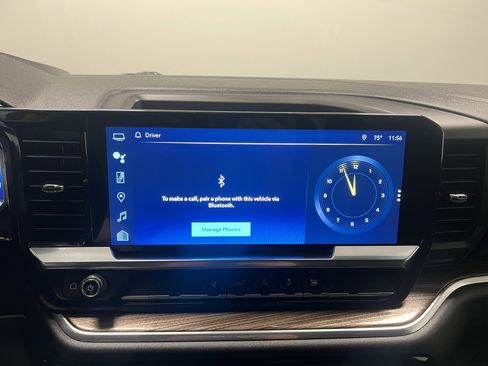 Used 2024 Chevrolet Silverado 2500 LT image 22