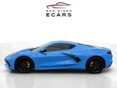 Used 2025 Chevrolet Corvette Stingray Coupe w/ 1LT image 8