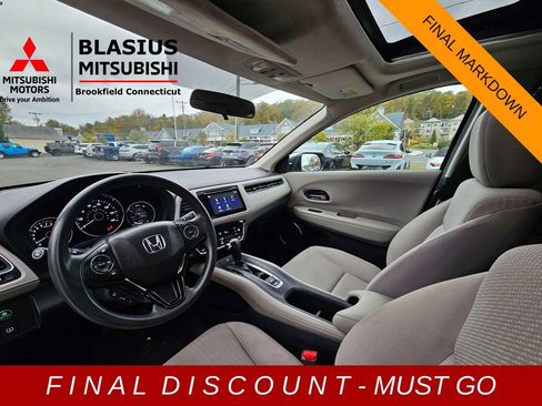 Used 2018 Honda HR-V EX image 11