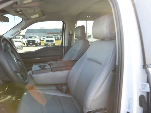 Used 2024 Ford F150 XL image 19