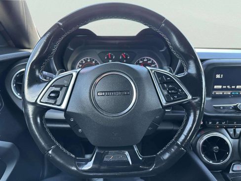 Used 2017 Chevrolet Camaro LT image 20