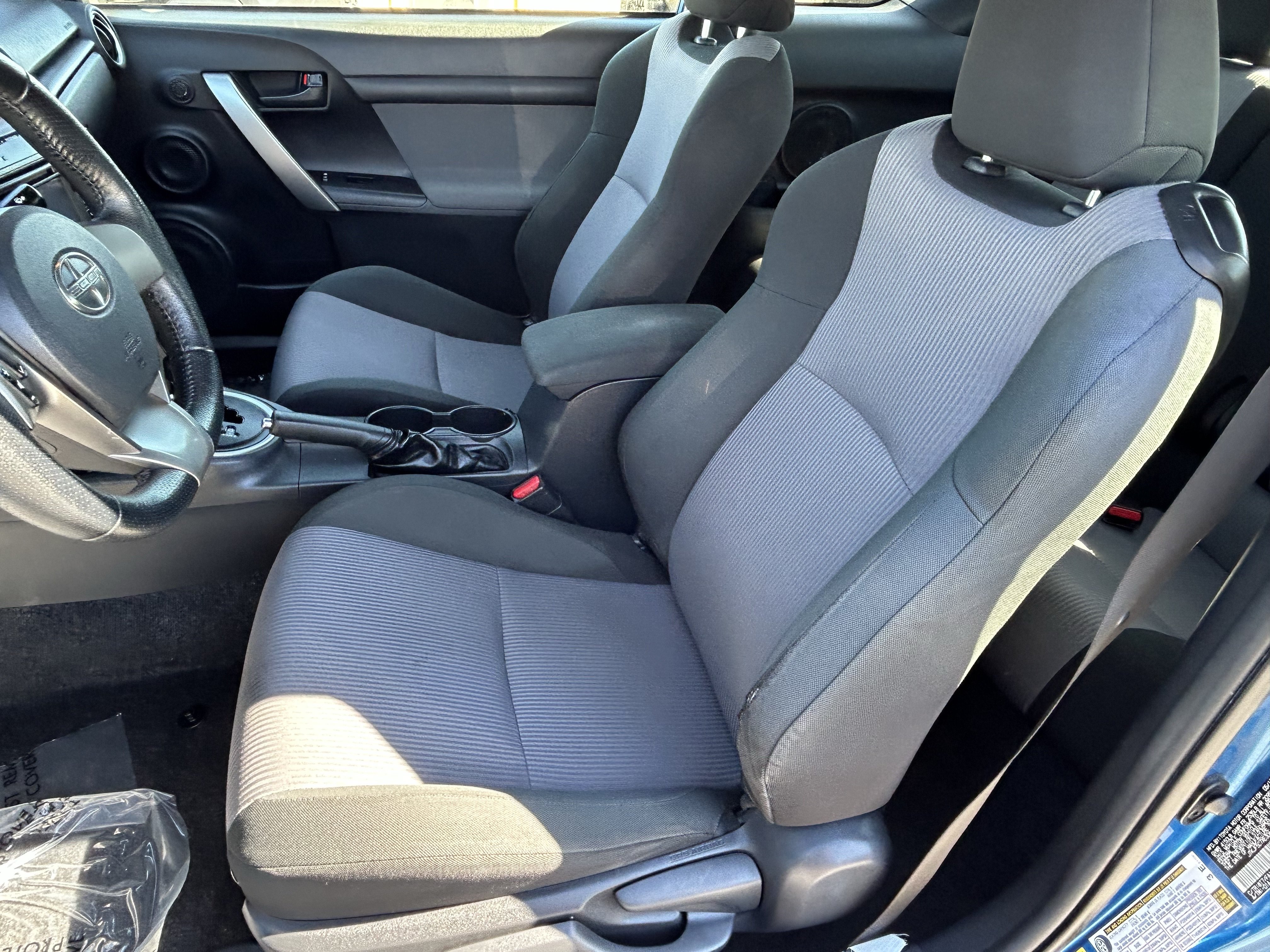 Used 2014 Scion tC FWD image 15