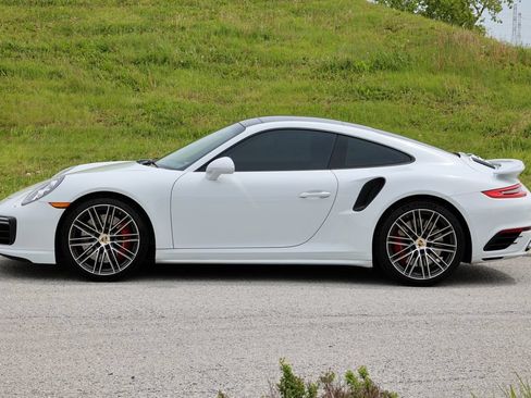 Certified 2018 Porsche 911 Turbo AWD/4WD image 2