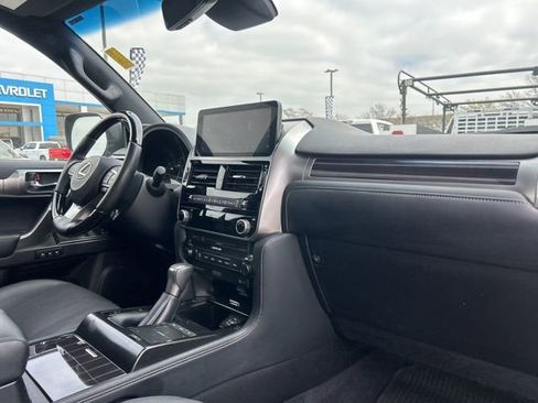 Used 2023 Lexus GX 460 Premium image 36