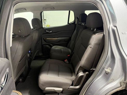 Used 2021 GMC Acadia SLE w/ Driver Convenience Package AWD/4WD image 17