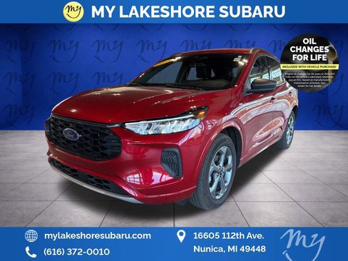 Used 2023 Ford Escape ST-Line w/ Tech Pack #1 image 3