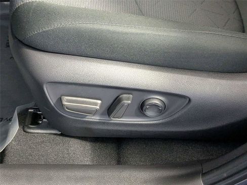 Used 2025 Toyota RAV4 XLE image 13