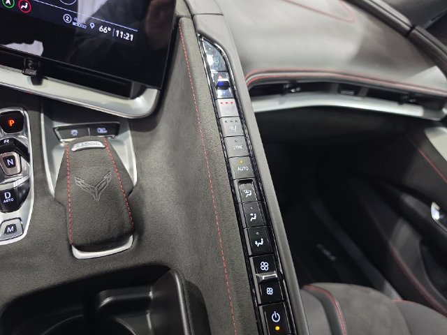 Used 2023 Chevrolet Corvette Z06 RWD image 15