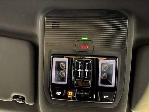 New 2026 Volkswagen Atlas Cross Sport SEL Premium R-Line image 24