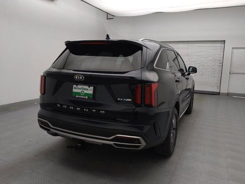 Used 2021 Kia Sorento EX image 7