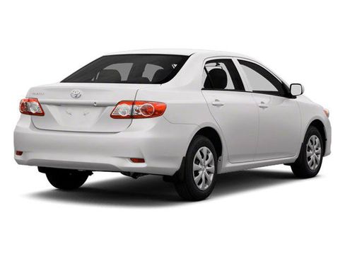 Used 2013 Toyota Corolla S w/ Premium Pkg FWD image 3