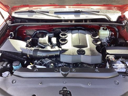 Certified 2020 Toyota 4Runner Limited image 30