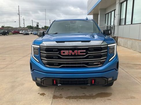 Used 2022 GMC Sierra 1500 AT4 w/ AT4 Preferred Package AWD/4WD image 42