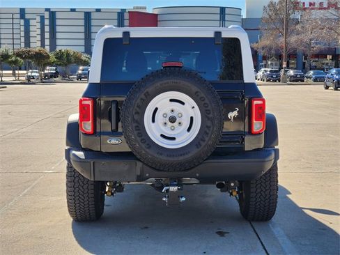 Used 2025 Ford Bronco Heritage Edition image 6