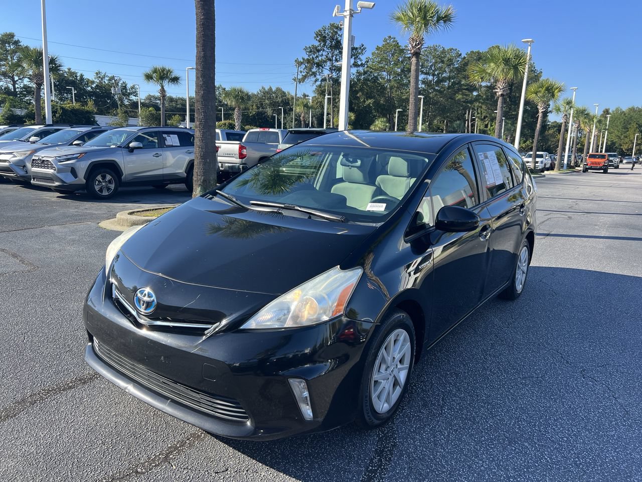 Used 2012 Toyota Prius V Two FWD image 5