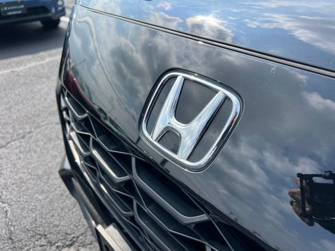 Used 2023 Honda HR-V LX image 28